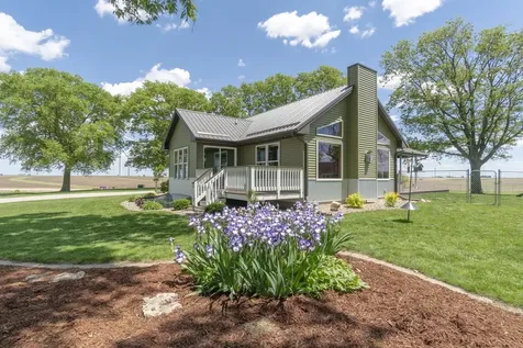 2044 Hwy 63 Highway Traer IA 50675