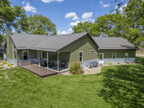 2044 Hwy 63 Highway Traer IA 50675