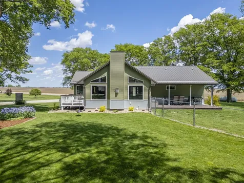 2044 Hwy 63 Highway Traer IA 50675
