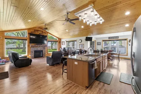 2044 Hwy 63 Highway Traer IA 50675