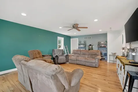 1515 Mm Avenue Traer IA 50675