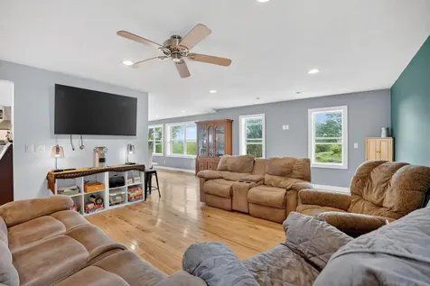 1515 Mm Avenue Traer IA 50675