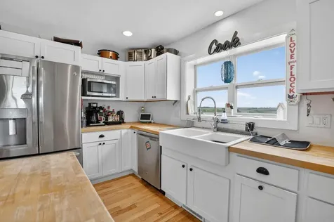 1515 Mm Avenue Traer IA 50675