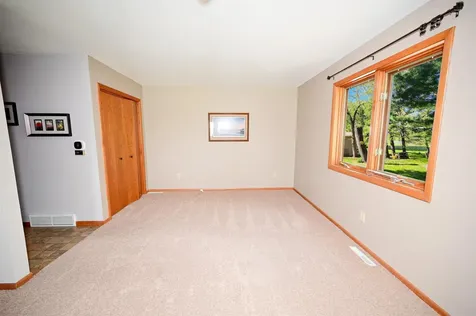 18889 171 Street Avenue Manchester IA 52057