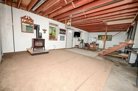 18889 171 Street Avenue Manchester IA 52057