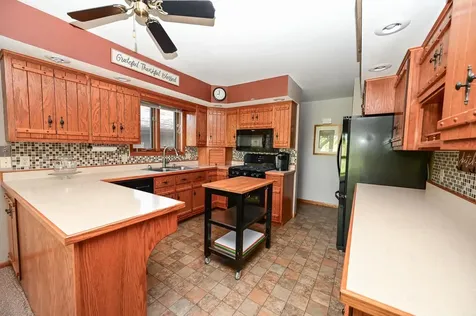 18889 171 Street Avenue Manchester IA 52057