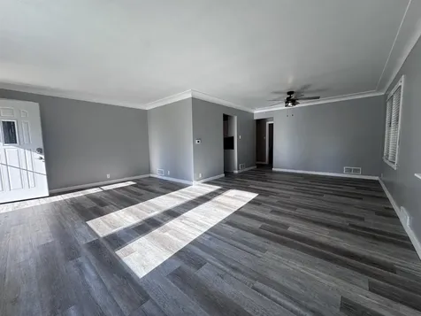 124 7th Avenue SE Oelwein IA 50662