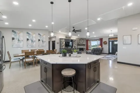 9035 Winslow Road Janesville IA 50647