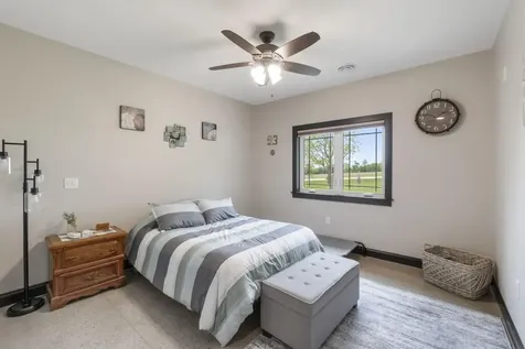 9035 Winslow Road Janesville IA 50647