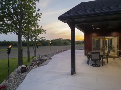9035 Winslow Road Janesville IA 50647