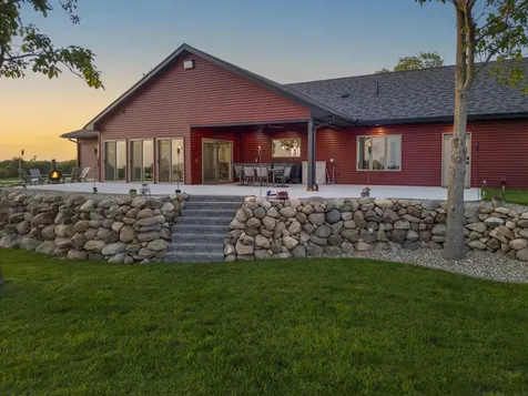 9035 Winslow Road Janesville IA 50647