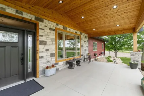 9035 Winslow Road Janesville IA 50647
