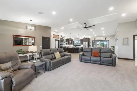 9035 Winslow Road Janesville IA 50647