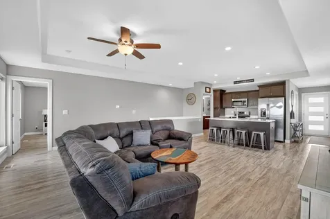1204 Loren Drive Cedar Falls IA 50613