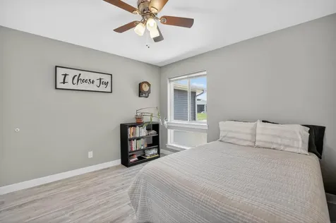 1204 Loren Drive Cedar Falls IA 50613