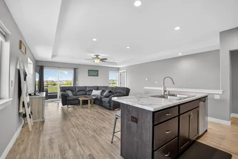 1204 Loren Drive Cedar Falls IA 50613