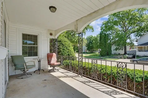 100 Home Park Boulevard Waterloo IA 50701