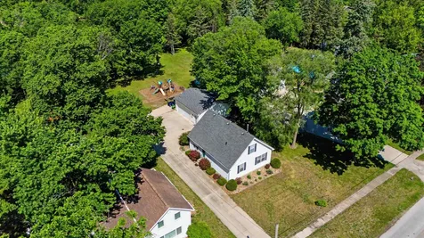 628 Main Street Janesville IA 50647