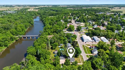 628 Main Street Janesville IA 50647