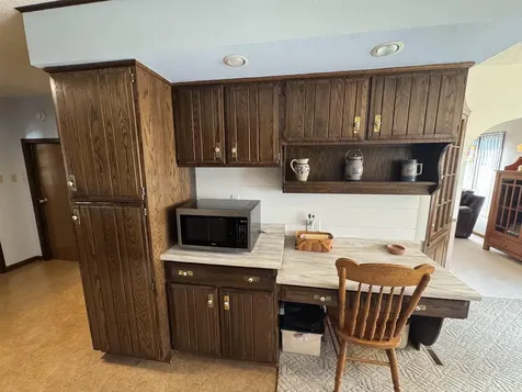 505 1st Avenue Ackley IA 50601