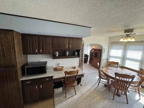 505 1st Avenue Ackley IA 50601