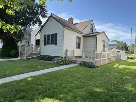 505 1st Avenue Ackley IA 50601