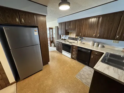 505 1st Avenue Ackley IA 50601