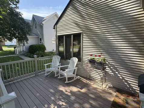 505 1st Avenue Ackley IA 50601