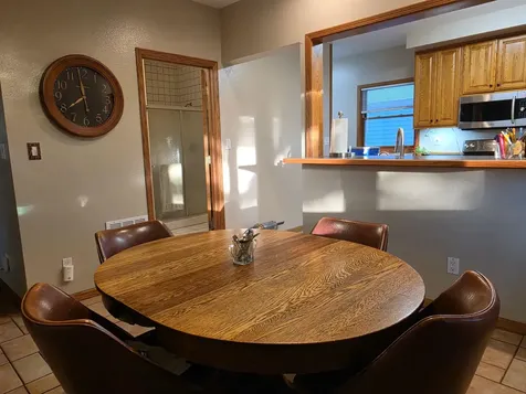 854 Douglas Street Jesup IA 50648