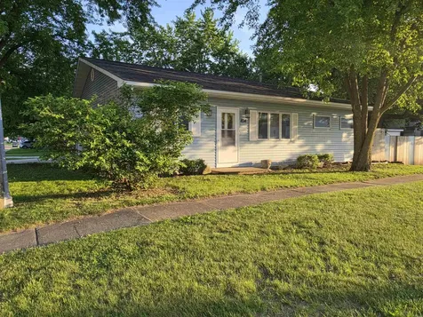 854 Douglas Street Jesup IA 50648