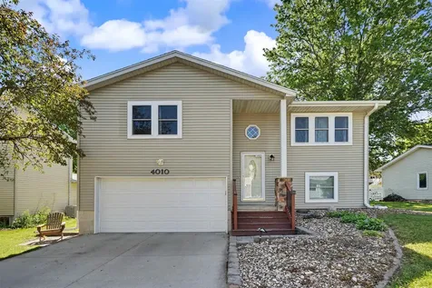 4010 Heritage Road Cedar Falls IA 50613