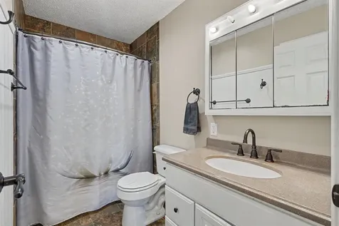 4010 Heritage Road Cedar Falls IA 50613