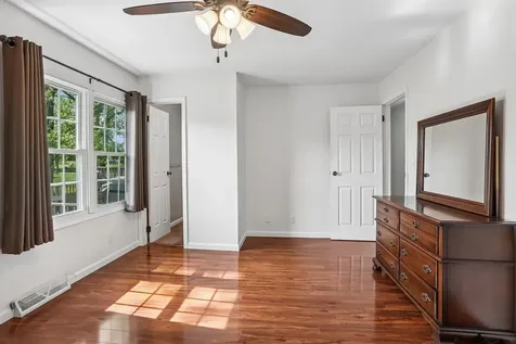 4202 Cardinal Drive Cedar Falls IA 50613