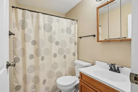 4202 Cardinal Drive Cedar Falls IA 50613
