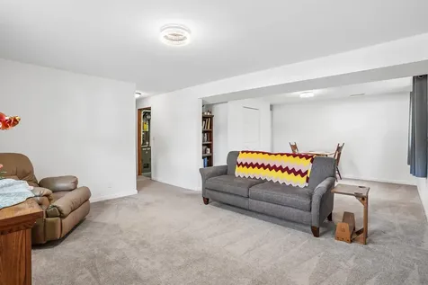 4202 Cardinal Drive Cedar Falls IA 50613