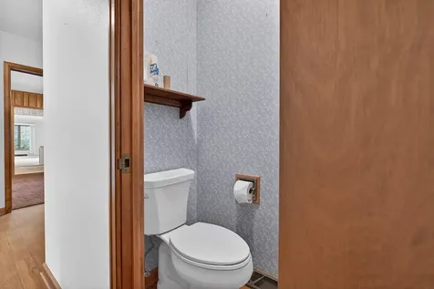 221 Byrnes Drive Waterloo IA 50701