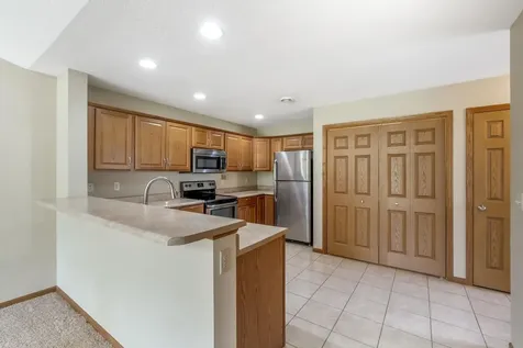 4102 Legacy Lane Cedar Falls IA 50613