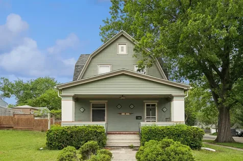 1703 Tremont Street Cedar Falls IA 50613