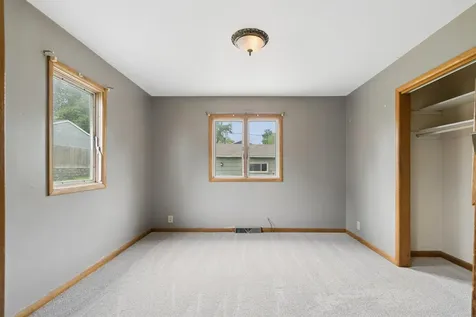 1703 Tremont Street Cedar Falls IA 50613
