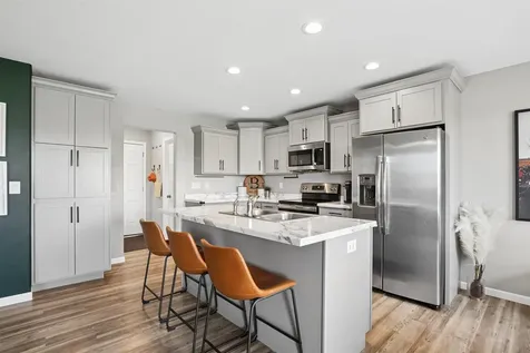 1115 Loren Drive Cedar Falls IA 50613