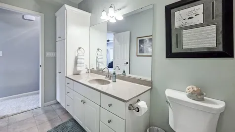 2703 Glen Oaks Drive Cedar Falls IA 50613