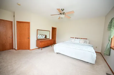 229 Winslow Drive Manchester IA 52057