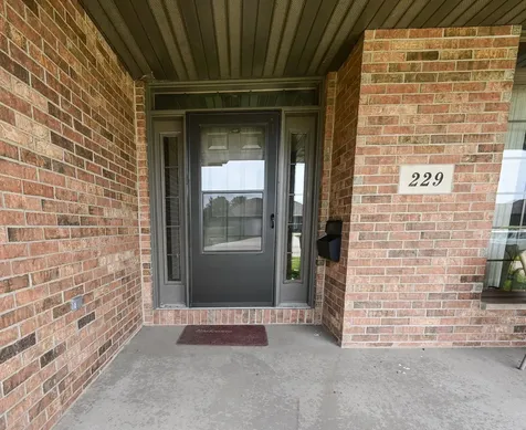 229 Winslow Drive Manchester IA 52057