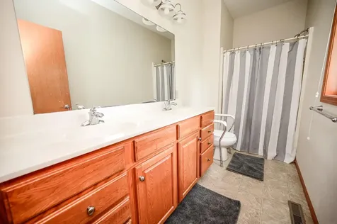229 Winslow Drive Manchester IA 52057