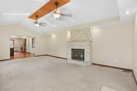 1029 W 13 Street Cedar Falls IA 50613