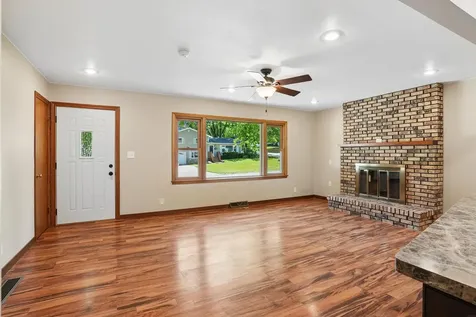 1029 W 13 Street Cedar Falls IA 50613