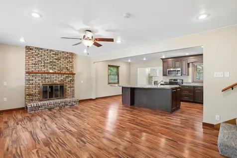 1029 W 13 Street Cedar Falls IA 50613