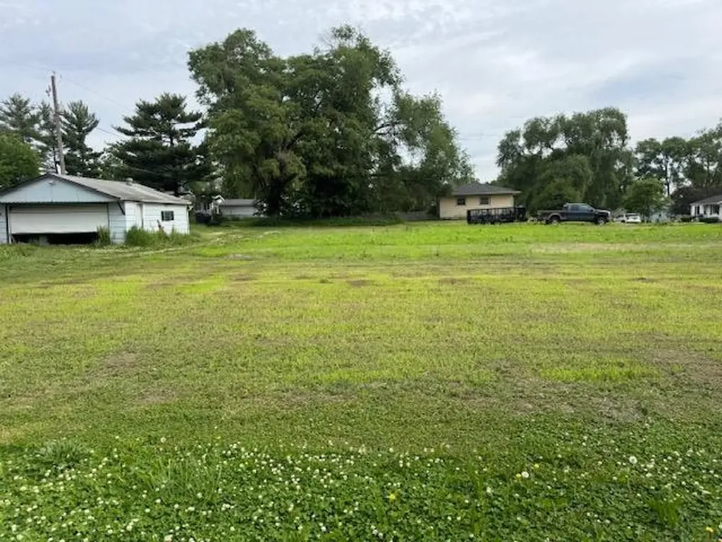 Plainview & Shirley Street Waterloo IA 50707