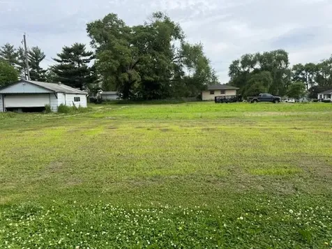 Plainview & Shirley Street Waterloo IA 50707