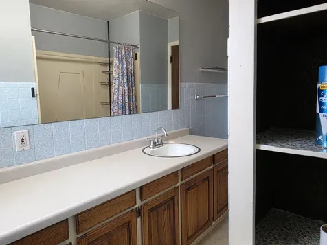 154 Morgan Road Waterloo IA 50702
